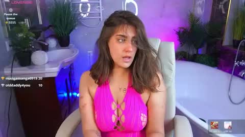 heykittenn online show from May 22, 2026, 1:17 pm