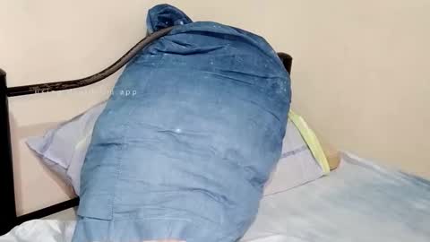 Snapshot of heynotfound chatting on October 2, 2025, 4:30 am xd online show from October 2, 2025, 4:30 am