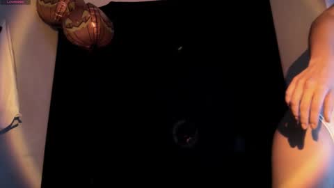 heyyo1808 online show from October 27, 2025, 10:03 pm