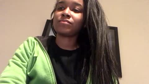 heyyou301990 online show from February 10, 2026, 11:42 pm