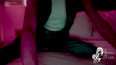 Snapshot of heyyythanks chatting on November 4, 2025, 1:48 am Gwen Elise online show from November 4, 2025, 1:48 am