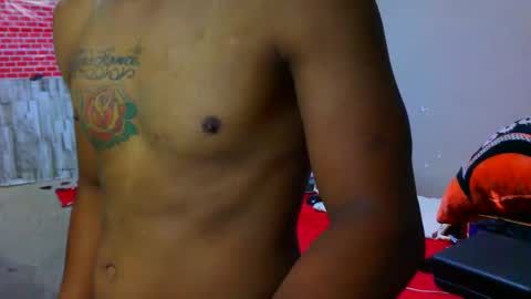 hhhjnf1 online show from October 30, 2025, 4:41 pm