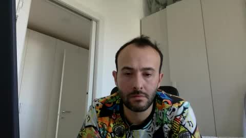 Snapshot of hhombre chatting on October 27, 2025, 1:26 pm hhombre online show from October 27, 2025, 1:26 pm