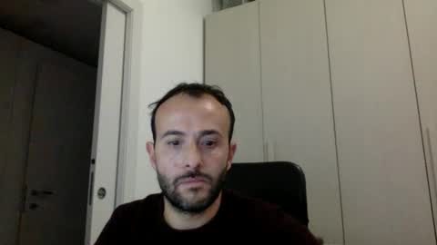 Snapshot of hhombre chatting on October 31, 2025, 3:46 pm hhombre online show from October 31, 2025, 3:46 pm