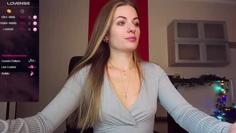 Snapshot of hi_bye_ chatting on December 28, 2024, 7:22 am Lina online show from December 28, 2024, 7:22 am