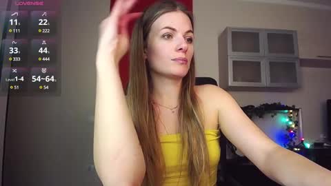 Snapshot of hi_bye_ chatting on February 21, 2025, 2:48 pm Lina online show from February 21, 2025, 2:48 pm