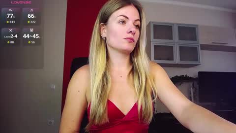 Snapshot of hi_bye_ chatting on October 5, 2025, 6:56 am Lina online show from October 5, 2025, 6:56 am