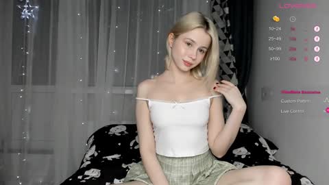 Snapshot of hi_popsy chatting on January 9, 2025, 2:40 pm Popsy Risha online show from January 9, 2025, 2:40 pm