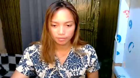 hi_there99 online show from July 7, 2026, 12:20 pm