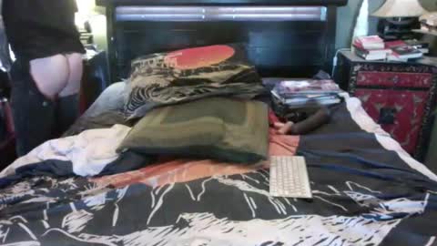 Snapshot of hiasallfuk13 chatting on October 28, 2025, 12:14 am HARDCORE13 online show from October 28, 2025, 12:14 am