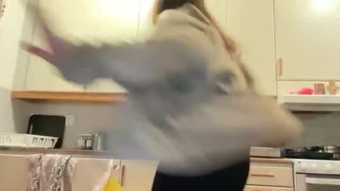 hichemlacoste333 online show from November 12, 2025, 3:12 pm