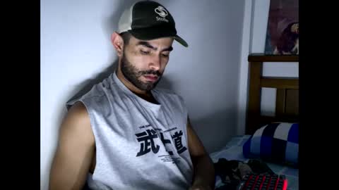 hideonbush online show from September 28, 2025, 2:50 am