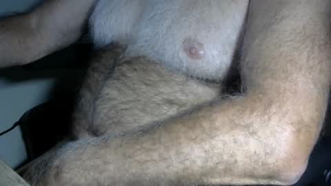 Snapshot of higgins11 chatting on October 6, 2025, 1:58 am higgins11 online show from October 6, 2025, 1:58 am