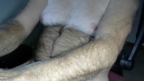 Snapshot of higgins11 chatting on November 7, 2025, 2:00 am higgins11 online show from November 7, 2025, 2:00 am