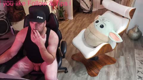 Snapshot of highclass92i chatting on January 2, 2025, 3:05 am High4This online show from January 2, 2025, 3:05 am