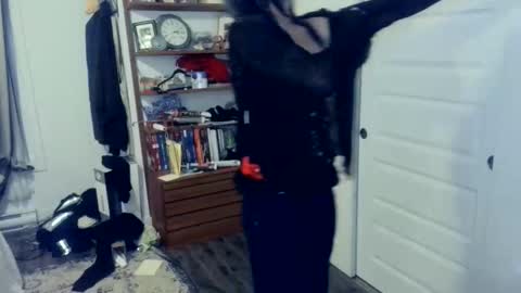 hightonight27 online show from December 1, 2025, 3:44 am