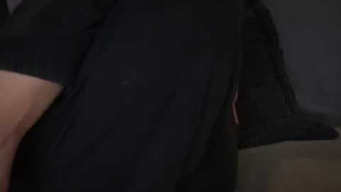 hikinxxx online show from November 8, 2025, 4:34 am