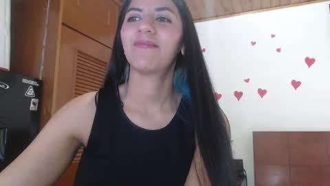 Snapshot of hilari18 chatting on February 16, 2025, 4:53 pm hilaril18 online show from February 16, 2025, 4:53 pm