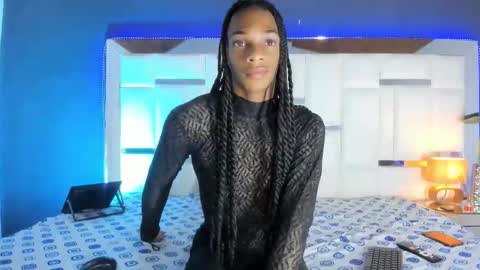 hilaryguzman online show from January 15, 2026, 1:48 pm