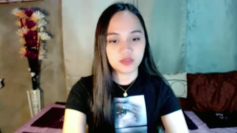 Snapshot of hilarymolly chatting on January 31, 2026, 8:07 pm hilarymolly online show from January 31, 2026, 8:07 pm