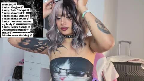 hillsdandarkie_44 online show from October 16, 2025, 2:56 am