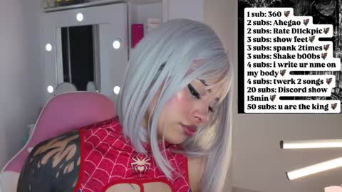 hillsdandarkie_44 online show from October 17, 2025, 1:31 am