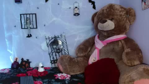 Snapshot of himiiko_toga chatting on October 11, 2025, 6:50 pm Himiiko online show from October 11, 2025, 6:50 pm