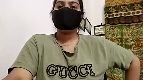 himuhimu22 online show from November 12, 2025, 6:58 am