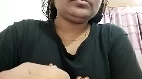 himuhimu22 online show from November 23, 2025, 11:54 am