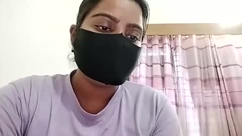 himuhimu22 online show from December 3, 2025, 8:34 am