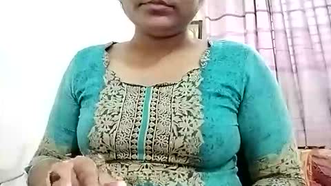 himuhimu22 online show from January 12, 2026, 1:00 am