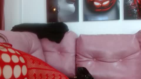 hinata lee online show from September 29, 2025, 6:02 pm