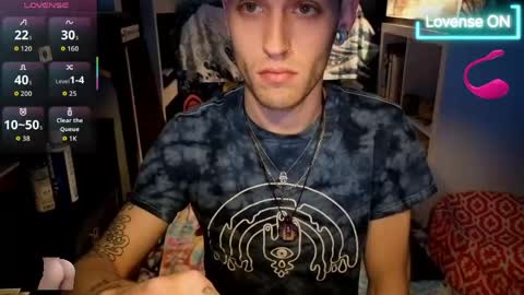hippie_luver online show from April 13, 2026, 5:57 am