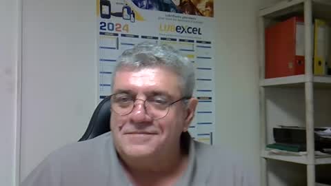 hippo online show from December 26, 2024, 4:14 pm