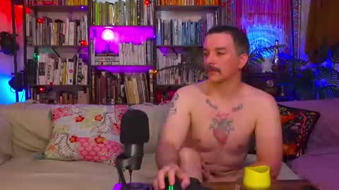 HipsterTrash Clark one half of Task Manager online show from July 5, 2026, 8:54 am