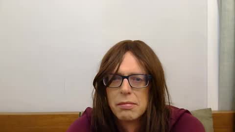 HiRiley online show from October 22, 2025, 9:14 pm