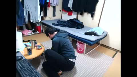 hiro110 online show from January 16, 2025, 4:07 am