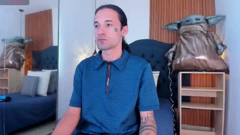 Hisoka online show from October 13, 2025, 7:36 pm