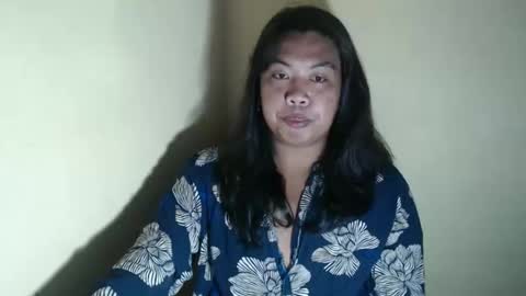 Snapshot of hoelylayla chatting on March 8, 2026, 7:56 am Layla3 online show from March 8, 2026, 7:56 am