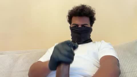 Snapshot of holefucker3000 chatting on December 3, 2025, 9:40 am holefucker3000 online show from December 3, 2025, 9:40 am