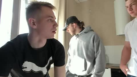 Extaz  Athrey  Howard online show from April 19, 2026, 6:46 am