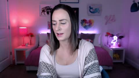 Holi Hurricane online show from February 19, 2026, 4:41 am