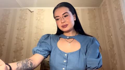 May online show from December 5, 2025, 6:22 am