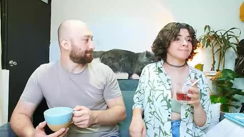 Snapshot of holly_and_honey_69 chatting on September 9, 2025, 8:30 pm Holly and Honey online show from September 9, 2025, 8:30 pm