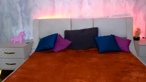 Holly online show from May 21, 2026, 12:56 pm
