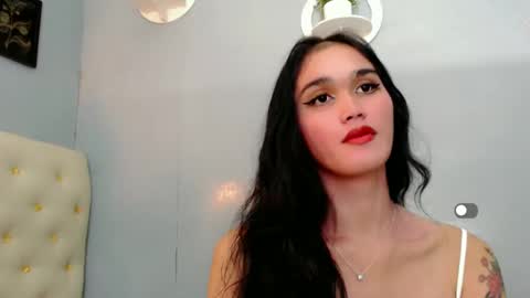 Apple online show from December 23, 2024, 12:08 pm