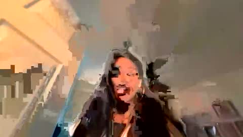 hollymadness online show from April 16, 2026, 6:09 pm