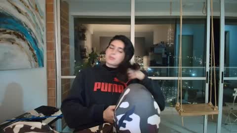 hollyshit_ online show from January 15, 2026, 12:37 am