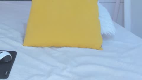 HollyTaillor online show from February 19, 2026, 2:24 pm