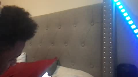 Snapshot of hollywoodsexxx chatting on January 10, 2026, 7:04 pm HOLLYWOODSEXXX online show from January 10, 2026, 7:04 pm